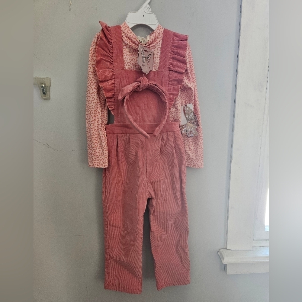 Btween Jumper Outfit